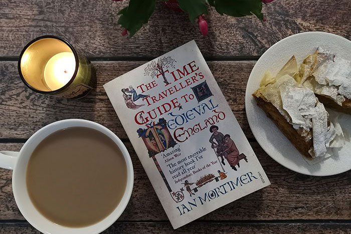 The Time Traveller's Guide to Medieval England by Ian Mortimer