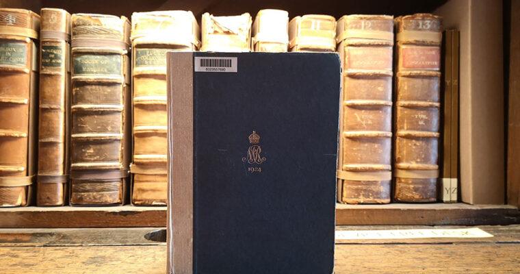 The Book of the Queen’s Dolls’ House by Lawrence Weaver